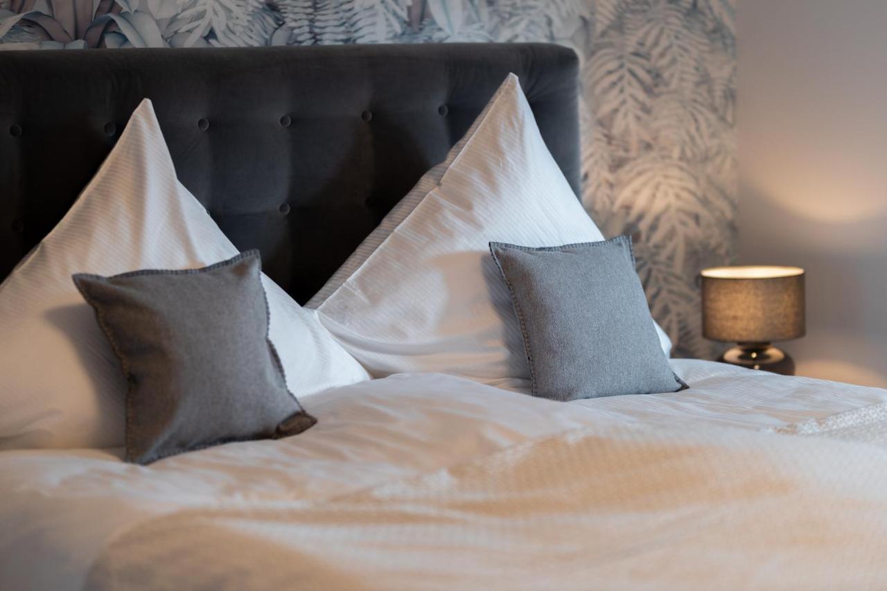 Erholung In Der Natur In Moselnahe, King Size Bett, Netflix, Waschmaschine, Trockner Bengel Екстериор снимка