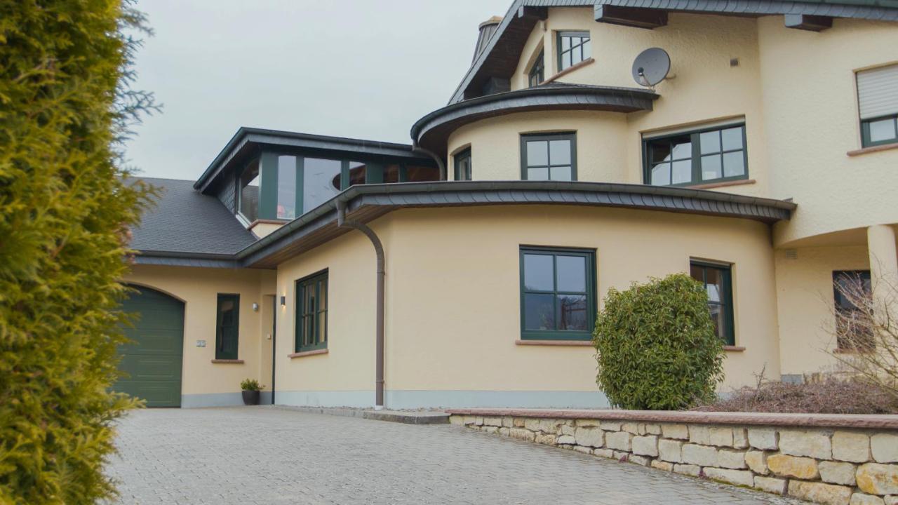Erholung In Der Natur In Moselnahe, King Size Bett, Netflix, Waschmaschine, Trockner Bengel Екстериор снимка